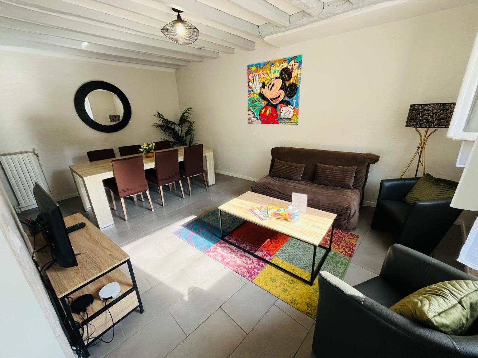 Disney House Chessy  Luaran gambar